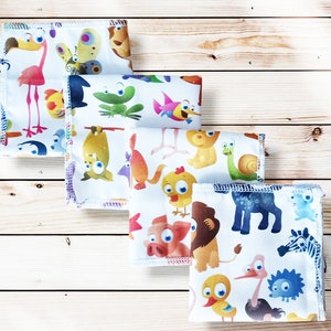 4 Washable and Reusable Cotton Handkerchiefs for Children (22 x 22 cm) - Fabric Handkerchiefs - Zero Waste Hanckies - Sustainable Alternative Handkerchief