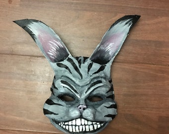 Masque de chat du Cheshire, Alice au pays des merveilles, papier mâché, argile de papier