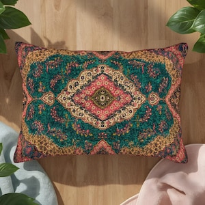 Neutral Boho Pillow Cushion, Rustic Home Decor Pillow, Vintage Rug Pattern Pillow, 18x18 Boho Kilim Pillow, Handwoven Kilim Pillow,