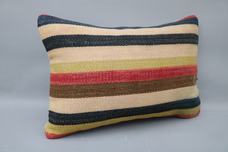 Kilim Pillow 16x24 pillow cover No 3260 Pink Vintage Pillow Lumbar Pillow Outdoor Pillow Cover Throw Pillow Oriental kilim pillow