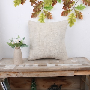 Antique Pillows, Kilim Cushion Sham, 14x14 Home Decor Pillow, Vintage Kilim Throw Pillow, White Pillow, Hemp Pillow, Office Chair Cushion,