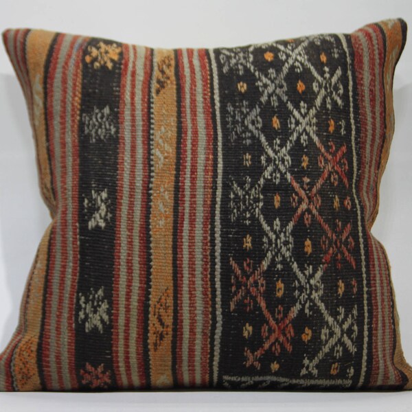 Embroidered Kilim Pillow Turkish Kilim Pillow 20x20 Kilim Pillow,Decorative Pillow,Vintage Kilim Pillow,Throw Pillows,Bohemian Pillows 1223
