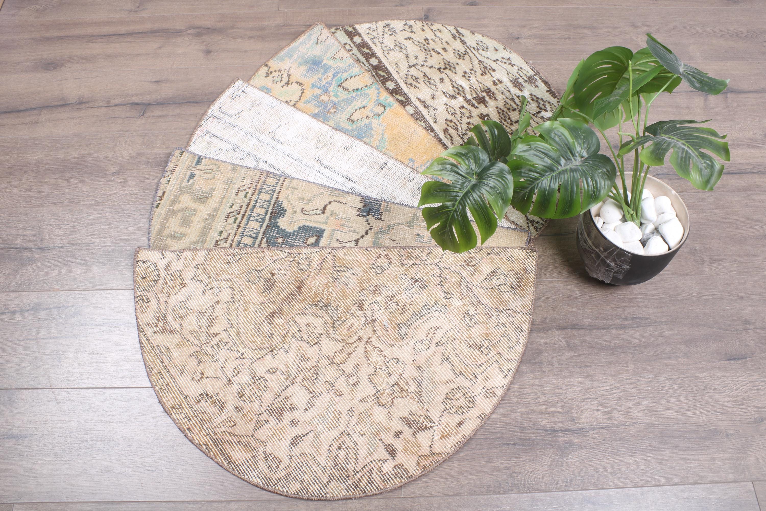 トルコキリムの玄関マット - 手織りのハーフムーンラグ - バスマット