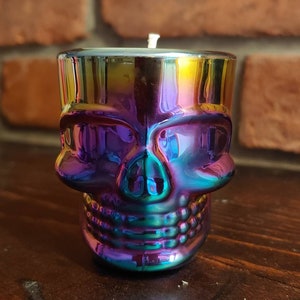 Vela de vaso de chupito con calavera iridiscente - Decoración holográfica arcoíris