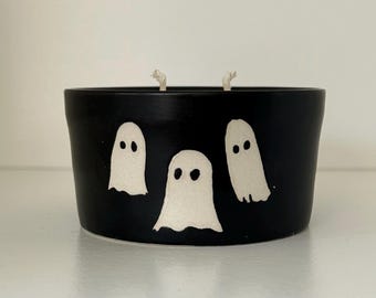 Halloween Ghosts Candle- Scary Ghost candle-Friendly Ghost- Hostess Gift- Halloween Candle- Spooky Candle- Halloween decor