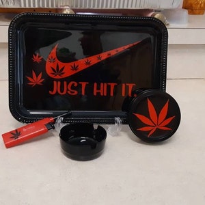 5 Piece Custom Rolling Tray Set for Tobacco or Cannabis Kush Queen 