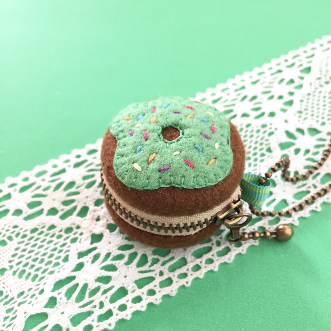 Stitch & Zip Coin Purse Kit, Needlepoint Blank-Make Your Own - Light