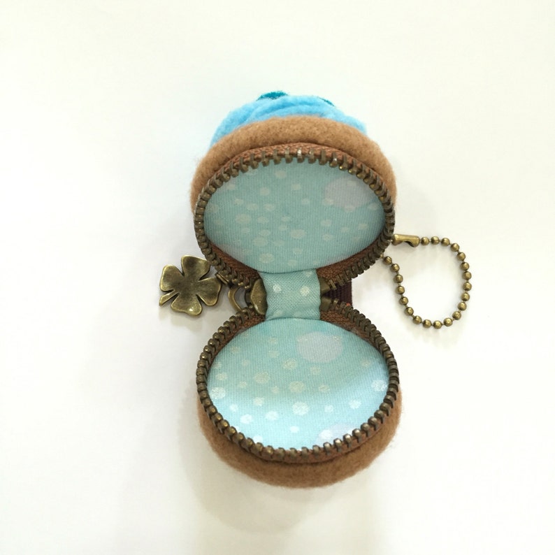 macaron purse 4 cm Felt blue cupcake macaron coin purse felt cupcake travel jewelry case jewelry case