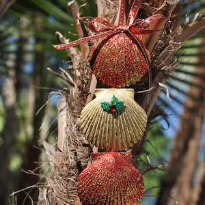 Scallop Shell Trio Christmas Ornament in Red and Gold Glitter