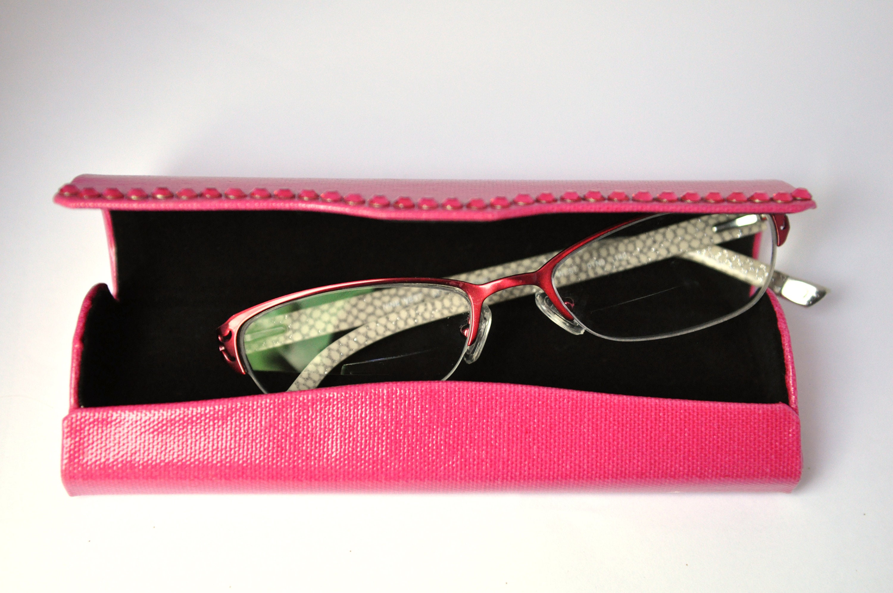 Swarovski Pink Glasses Case 8056262466575_F_1.jpg main image 3