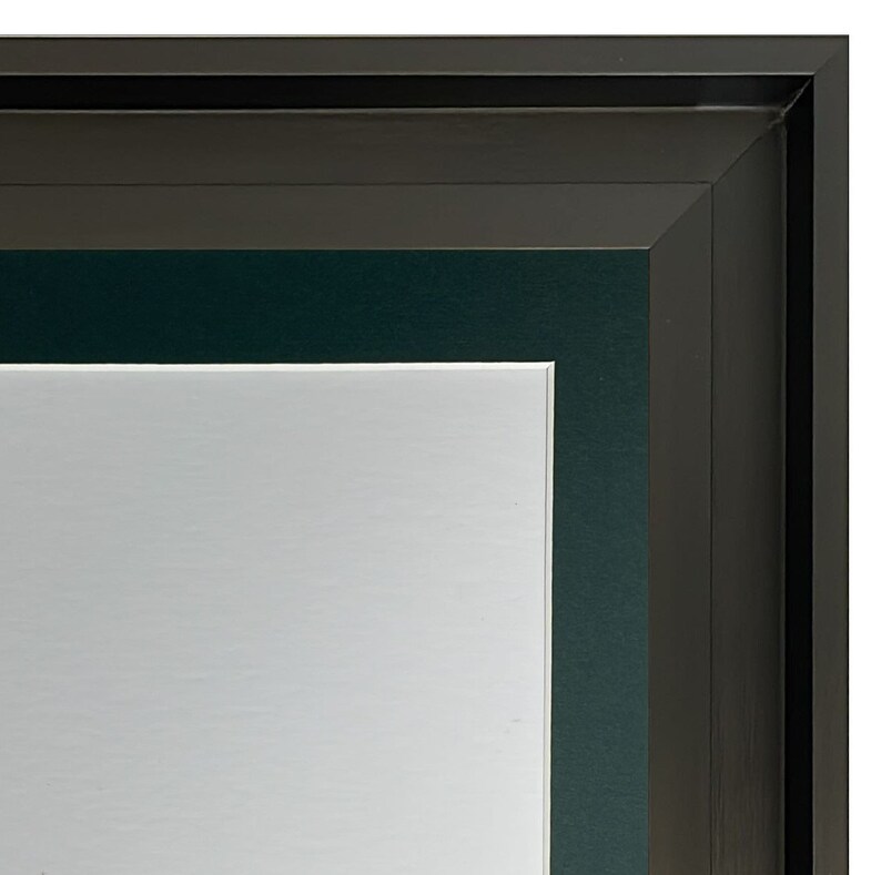 Black Shoreditch Photo Frame with Dark Green Mount - Custom Sizes bild 7