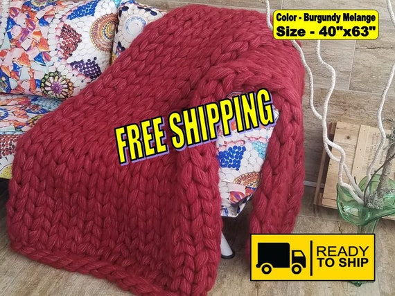 Burgundy knitted throw new arrivals