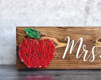 Apple string art Name Sign Personalized, Teacher, Hand painted, custom wood sign, desk plate