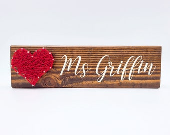Personalized String Art Heart Desk Name Sign, teacher appreciation, graduation gift, cotton anniversary