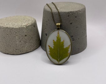 Leaf necklace