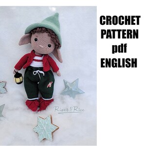christmas elf Quinn, pattern includes doll, clothes and lantern. This crochet pattern is available in ENGLISH (using American terms)