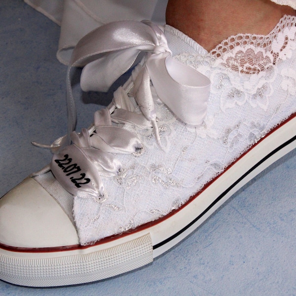 Chucks  Brautschuhe  mit Spitze und Strass Handmade Sneaker