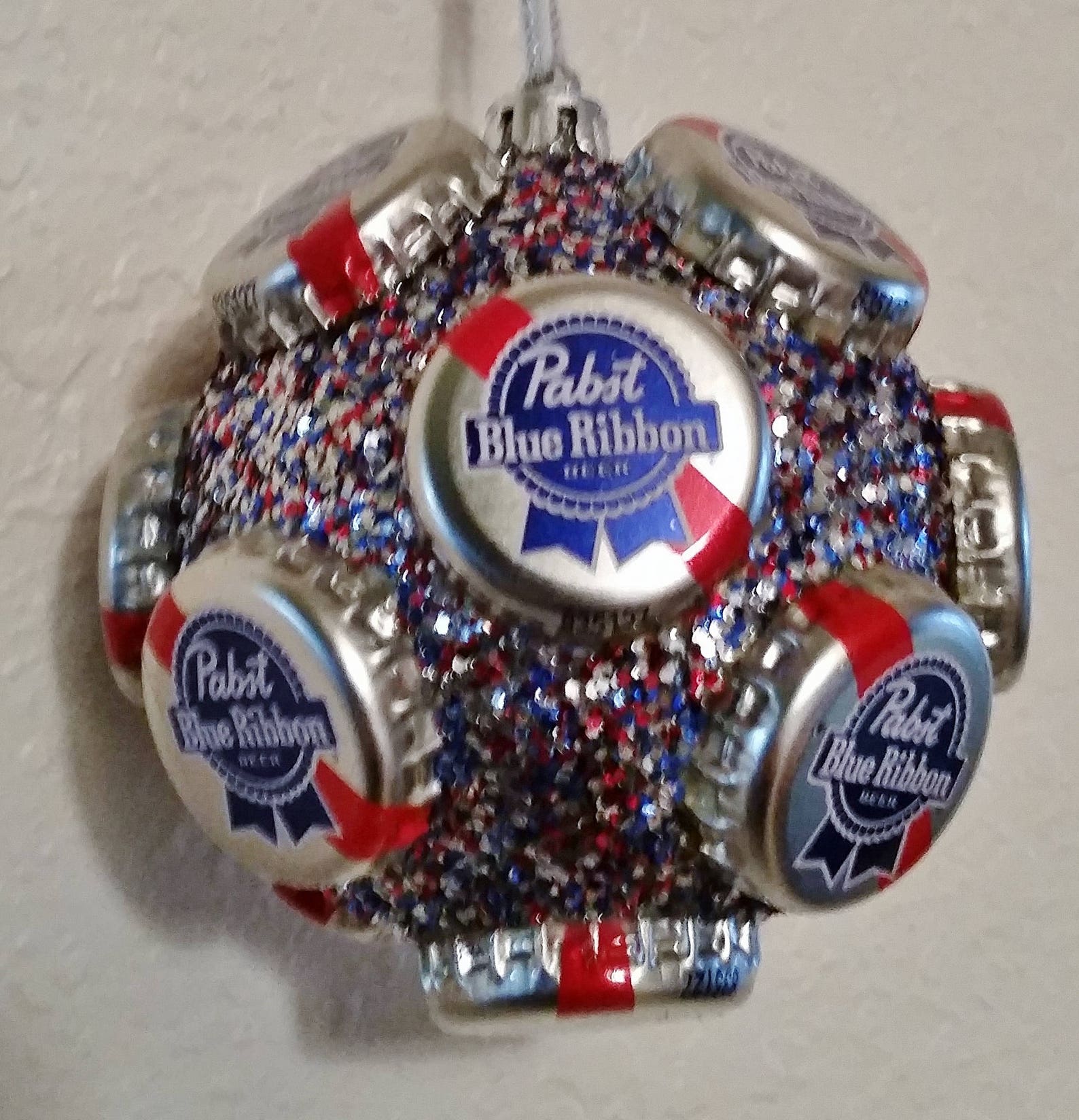 Pabst Blue Ribbon Beer Bottle Cap Christmas Ornament - Etsy