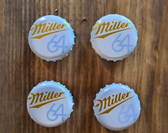 Imán para refrigerador con tapa de botella de cerveza Miller 64