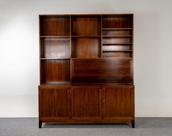 Rosewood Bookcase/Cabinet by Kai Winding - (322-079)