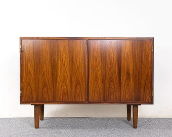 Rosewood Danish Cabinet by Hundevad - (319-214.1)