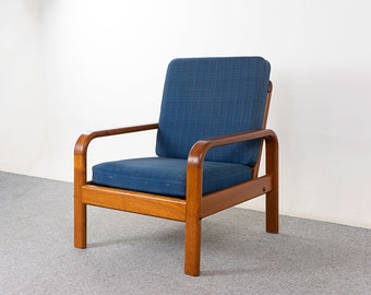 Teak Danish Lounge Chair - (321-265.2)