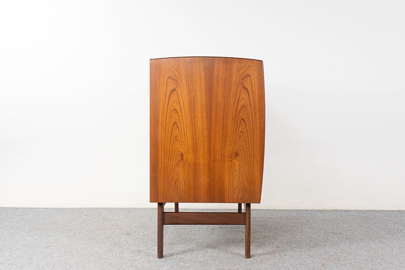 Mid-Century Modern Teak Vanity 322-152 image 10