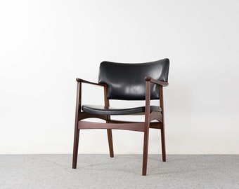 Danish Teak & Vinyl Arm Chair - (322-014)