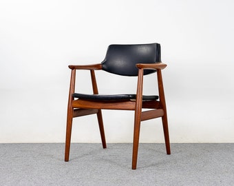 Teak "GM11" Armchair by Svend Aage Eriksen - (324-166.3)