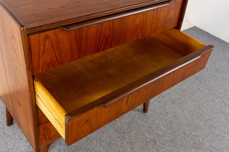 Mid-Century Modern Teak Vanity 322-152 image 9