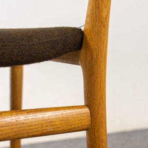 6 Oak Dining Chairs, by Kai Lyngfeldt Larsen 322-238 image 7