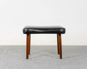 Danish Modern Beech Footstool - (324-363.5)