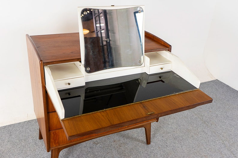 Mid-Century Modern Teak Vanity 322-152 image 3