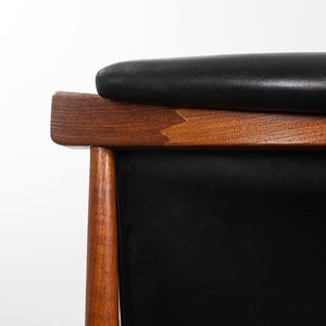 Teak & Leather Bwana Chair by Finn Juhl 310-148 image 9