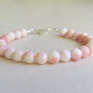 Natural Blush Queen Conch Shell Bracelet - Etsy