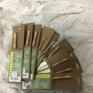 Brittany Birch Crochet Hooks
