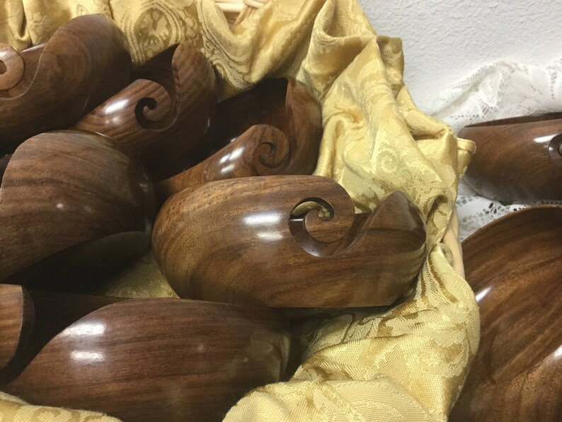 Furls Yarn Bowls