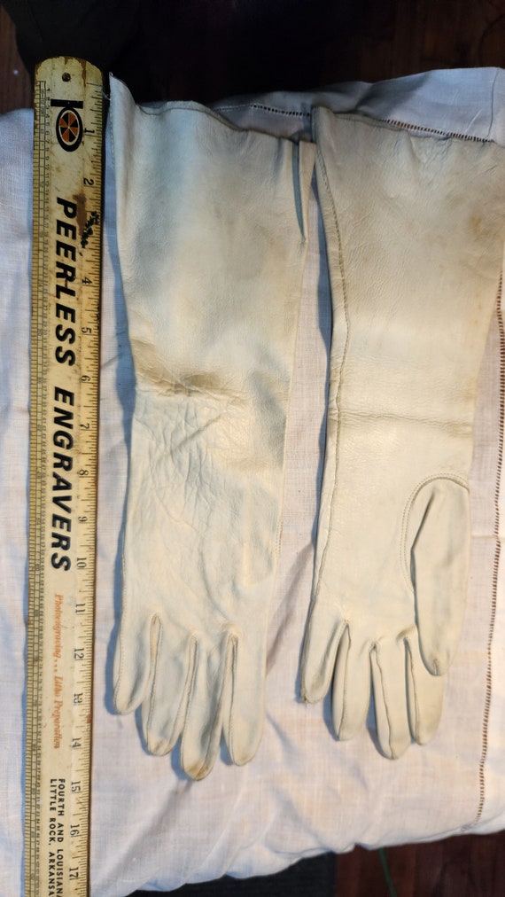 12 pairs vintage leather gloves from 50s, 60s - t… - image 3