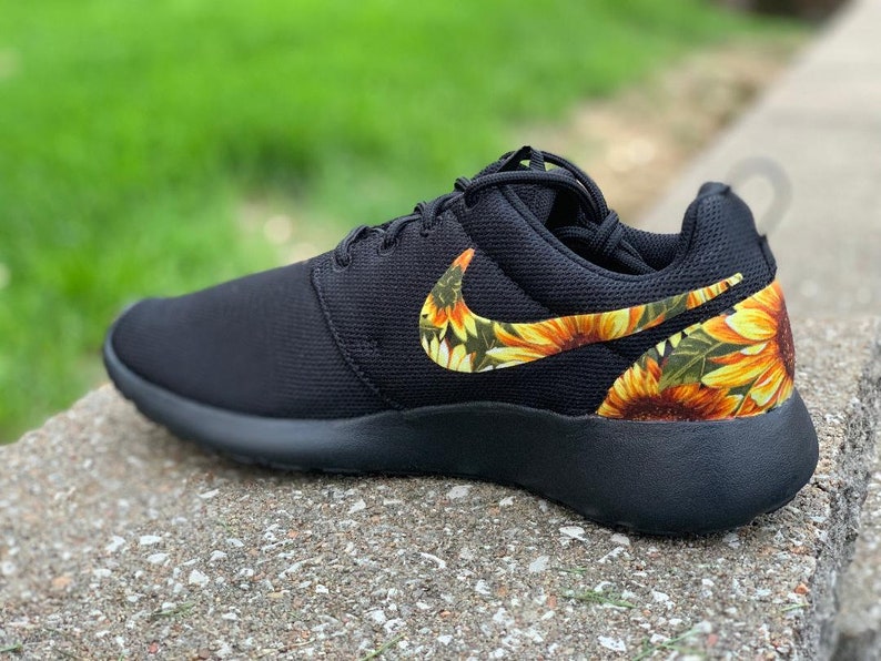 custom sunflower nike roshe