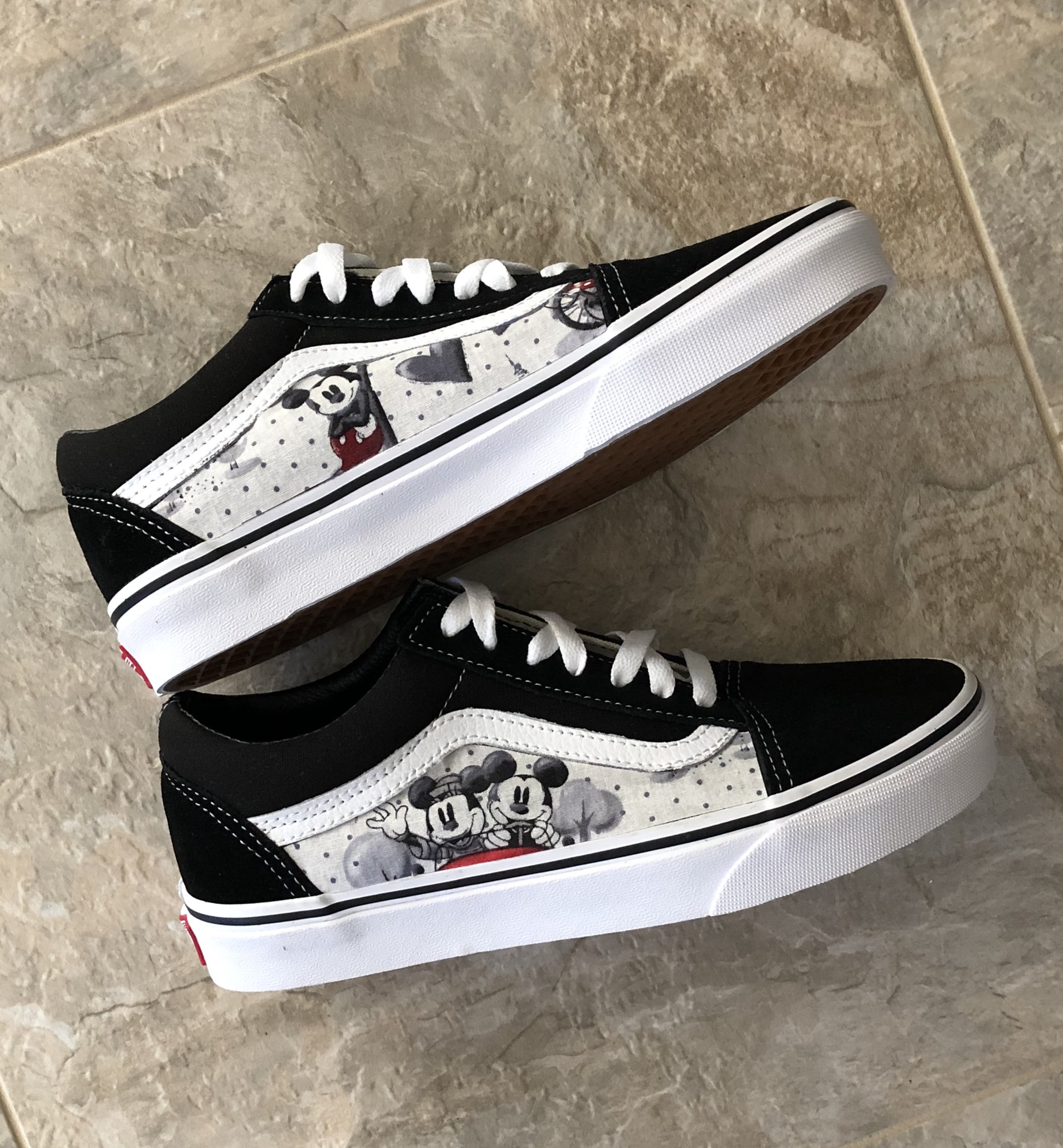 Disney vans mickey and minnie discount