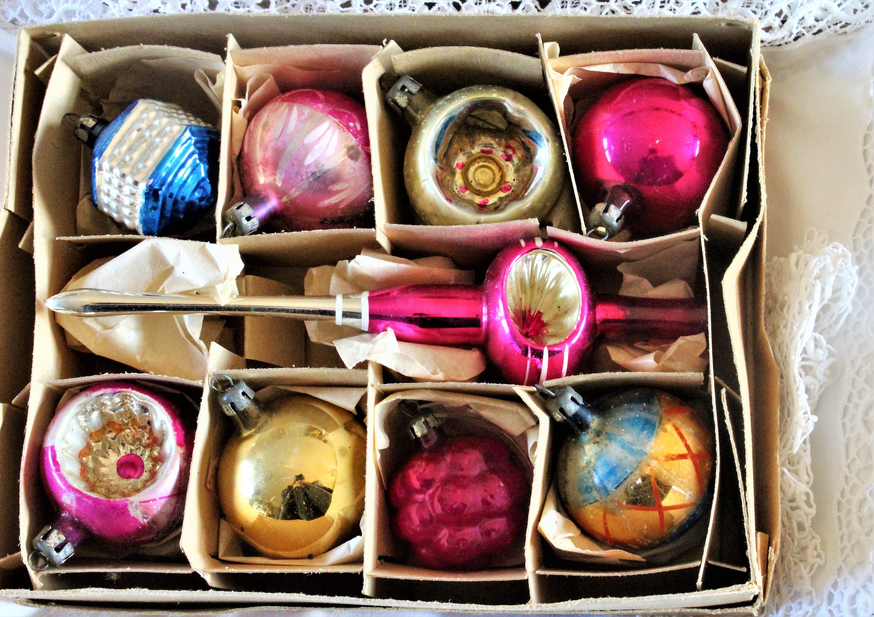 Shiny Brite Vintage 1940th OrnamentsValuable Nostalgic Etsy