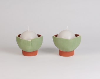 Bougeoirs colorés blancs n° 3, bougeoirs uniques en pin et cannelle coupés en céramique, vendus par paire avec des bougies de 2 po.
