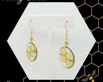 Honey Sweet Collection Item 9 Preserved Dried Wild Flowers Honey Sparkle and Clear Resin Honeycomb Hexagon Bee Inspired