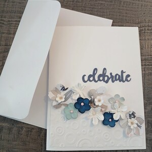 Unieke handgemaakte multifunctionele kaart met 3D-bloemen voor speciale gelegenheden