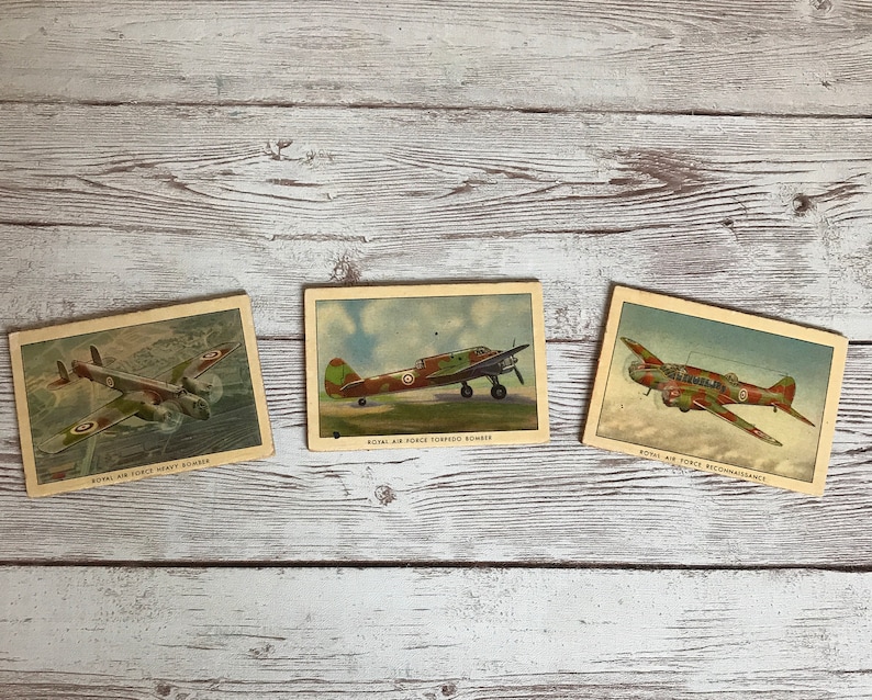 Vintage Royal Air Force Airplane Tobacco Cigarette Cards 1938 imagen 3