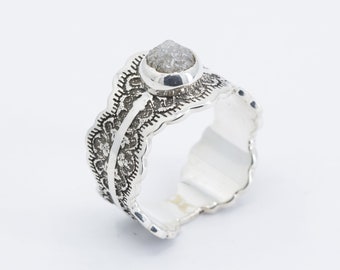 Silver Lace Ring with Raw Diamond, Raw Diamond Ring, Oxidized Silver Diamond Ring, Unique Raw Diamond Ring,Silver Ring with Blue Raw Diamond