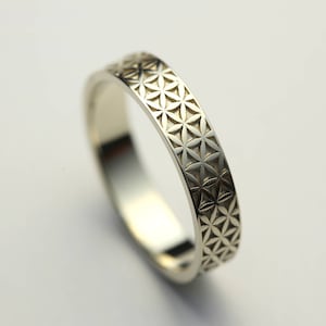 Silver Flower of Life Ring, Silver Ring, Flower of Life Grid, Silver Flower of Life, Flower of Life Pattern, New Age Ring, Boho Flower Ring