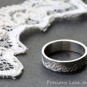 Silver Wedding Band with Lace, Anniversary Ring, Wedding Ring, Wedding Band, Silver Lace Ring, Unique Silver Ring, Textured Silver Ring image 3