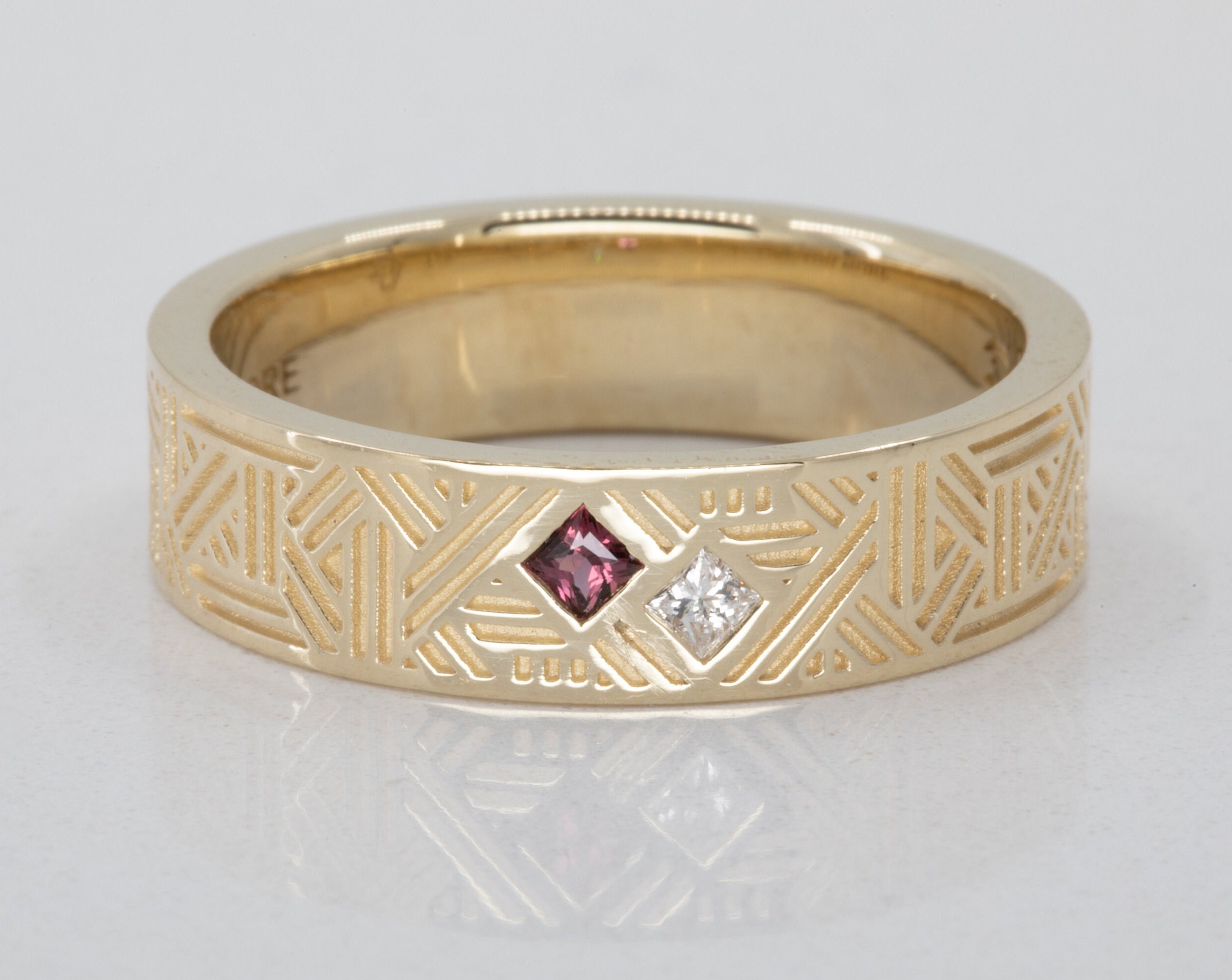 Men's Unique Geometric Wedding Ring 18K