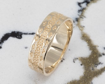 Aztec Gold Ring, Patterned Wedding Band, Unique Pattern Ring, Aztec Wedding Ring